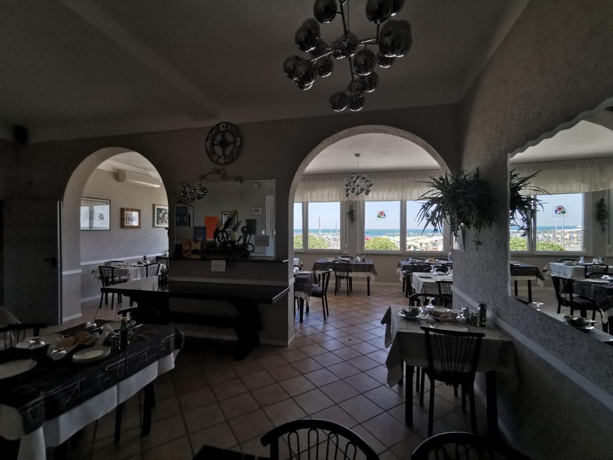 Hotel Vistamare Viserba Rimini Luaran gambar