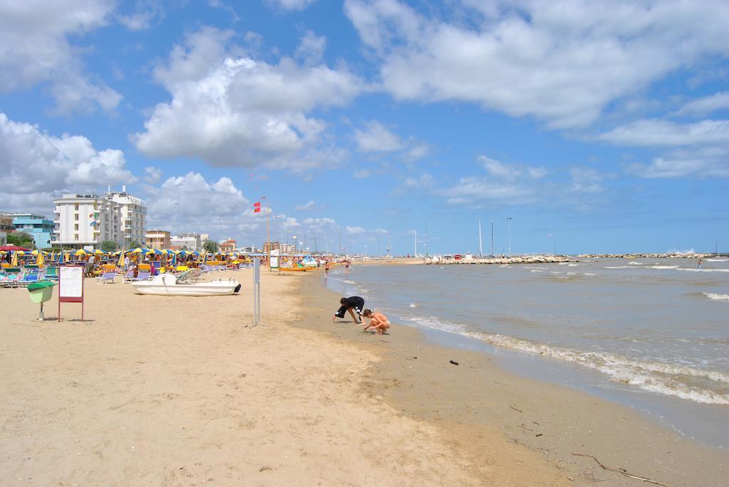 Hotel Vistamare Viserba Rimini Luaran gambar