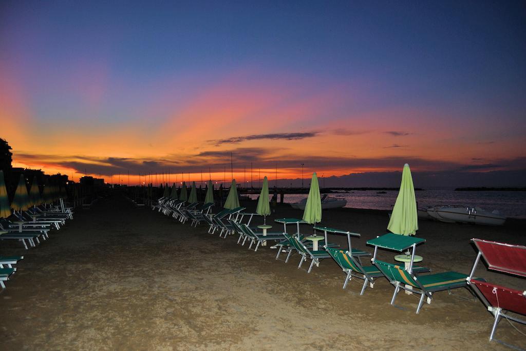 Hotel Vistamare Viserba Rimini Luaran gambar